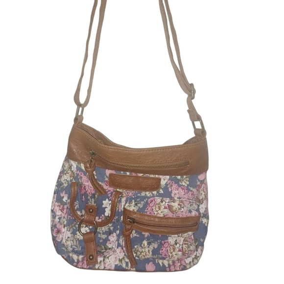 American Eagle Outfitters Handbags - american eagle blue floral shoulder bag